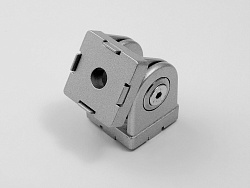 Шарнирный соединитель 30х30, паз 8, D13